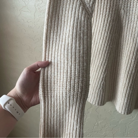 Athleta‎ Sierra Wool Blend Oatmeal Cream Sweater - Picture 8 of 9